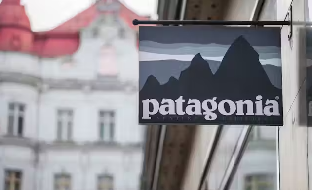 2022년, 창립자인 이본 취나드는 파타고니아 지분 전체를 파타고니아 퍼포스 트러스트(Patagonia Purpose Trust)에 기부한다고 발표했습니다.