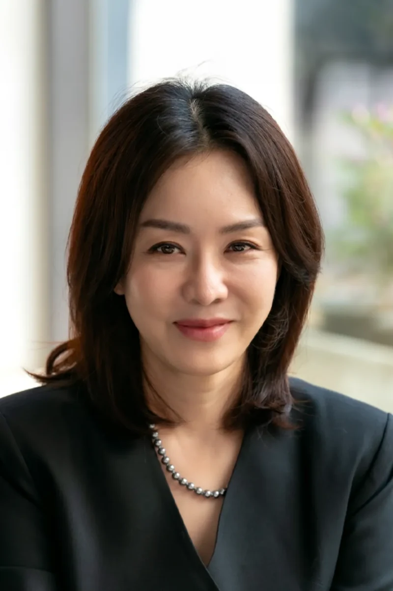 드라마 보물섬에서 차덕희 역을 맡은 김정난