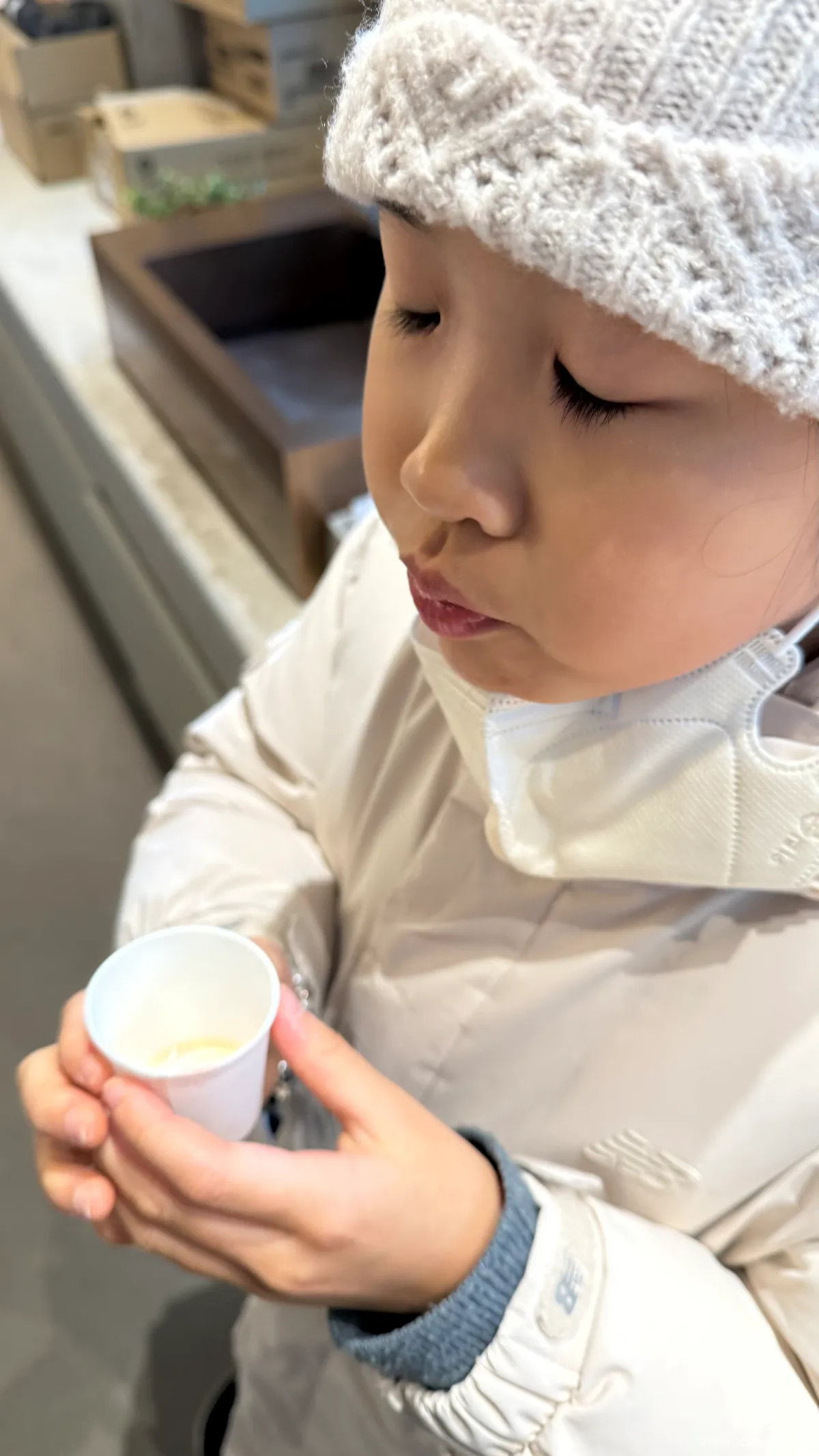 북촌한옥마을-투어-오설록-티-한입-아-따뜻해