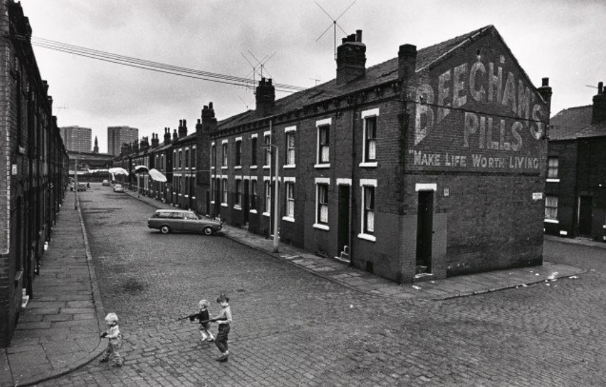 1970년 리즈의 백투백 주택