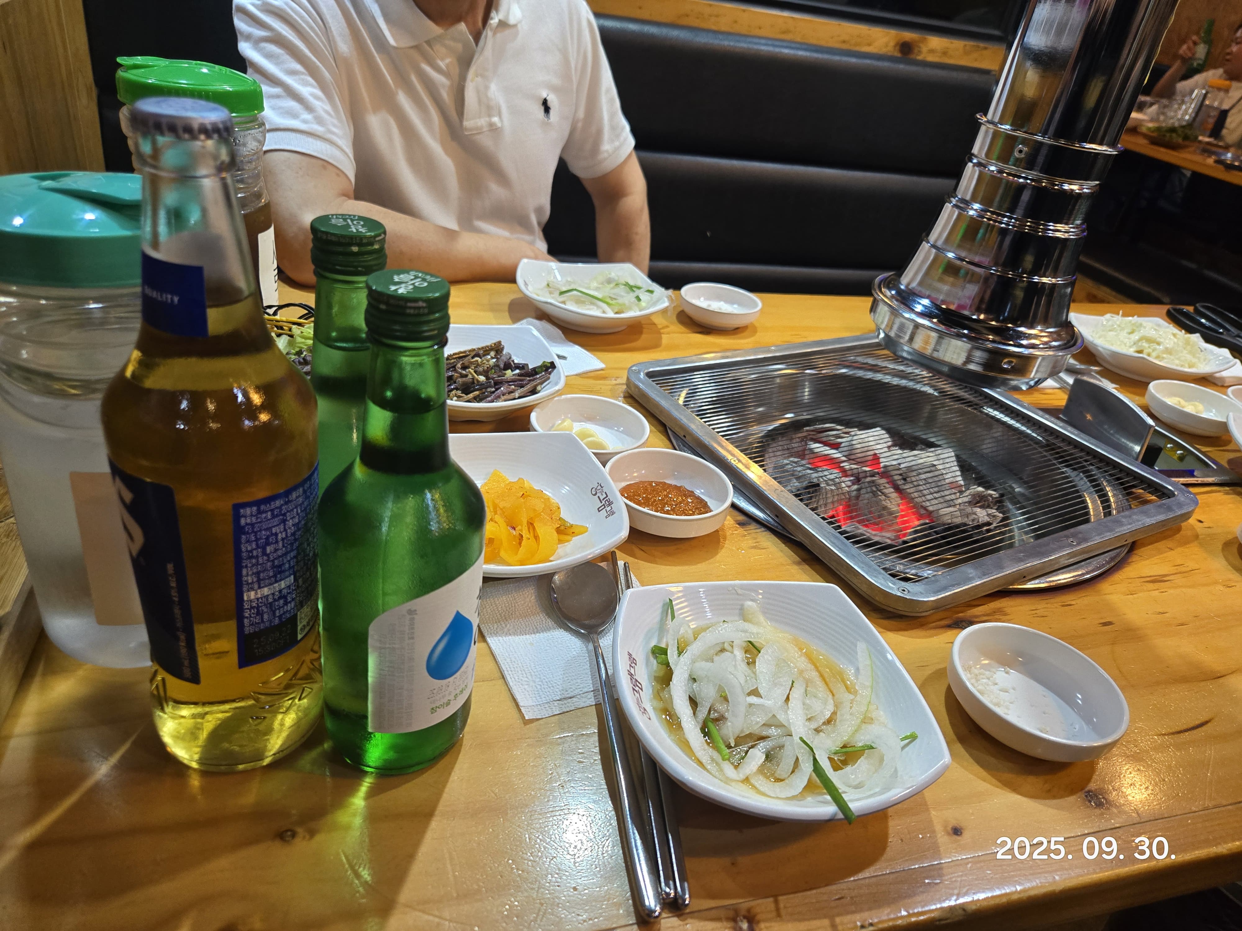 오랜만의 자리 편하게 고기와 소주 한잔하기 좋은 곳