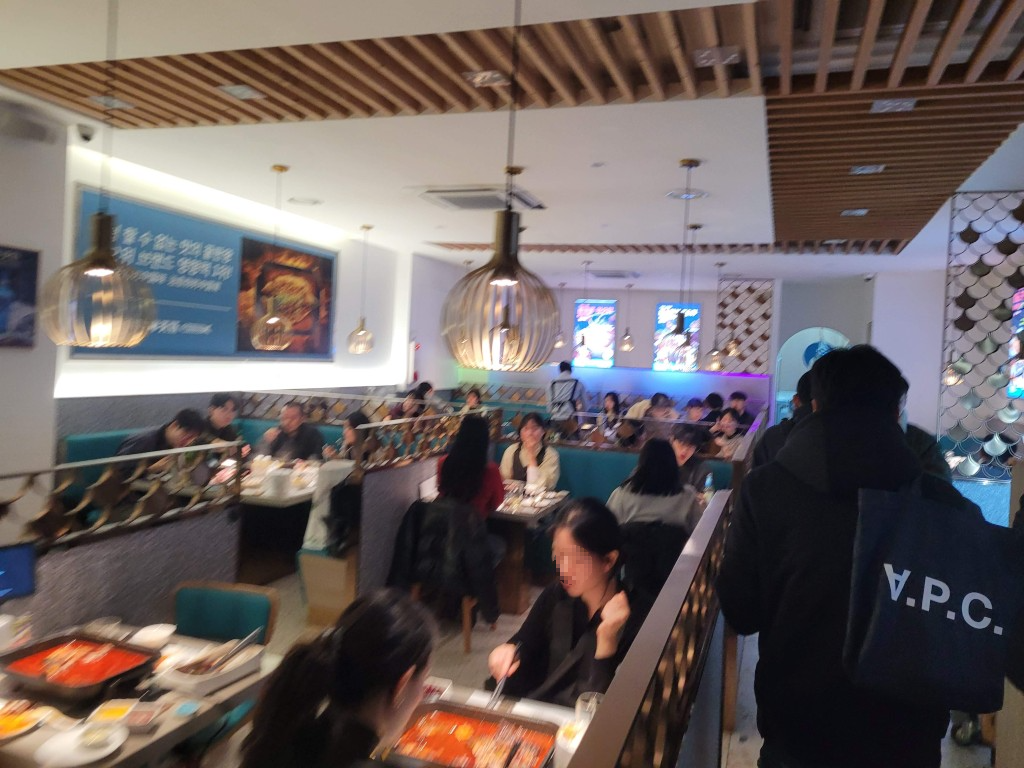 반티엔야오 카오위 강남점 내부 분위기