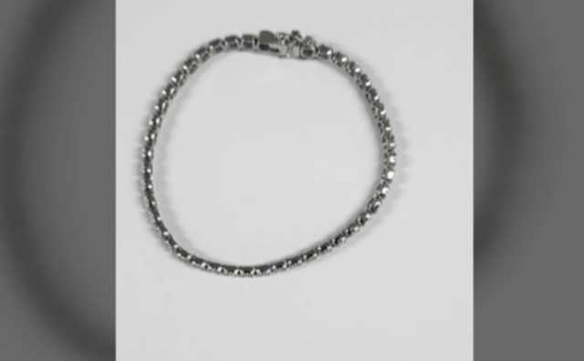 분실된-3000만원-다이아몬드팔찌