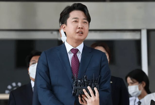 이준석 전 대표