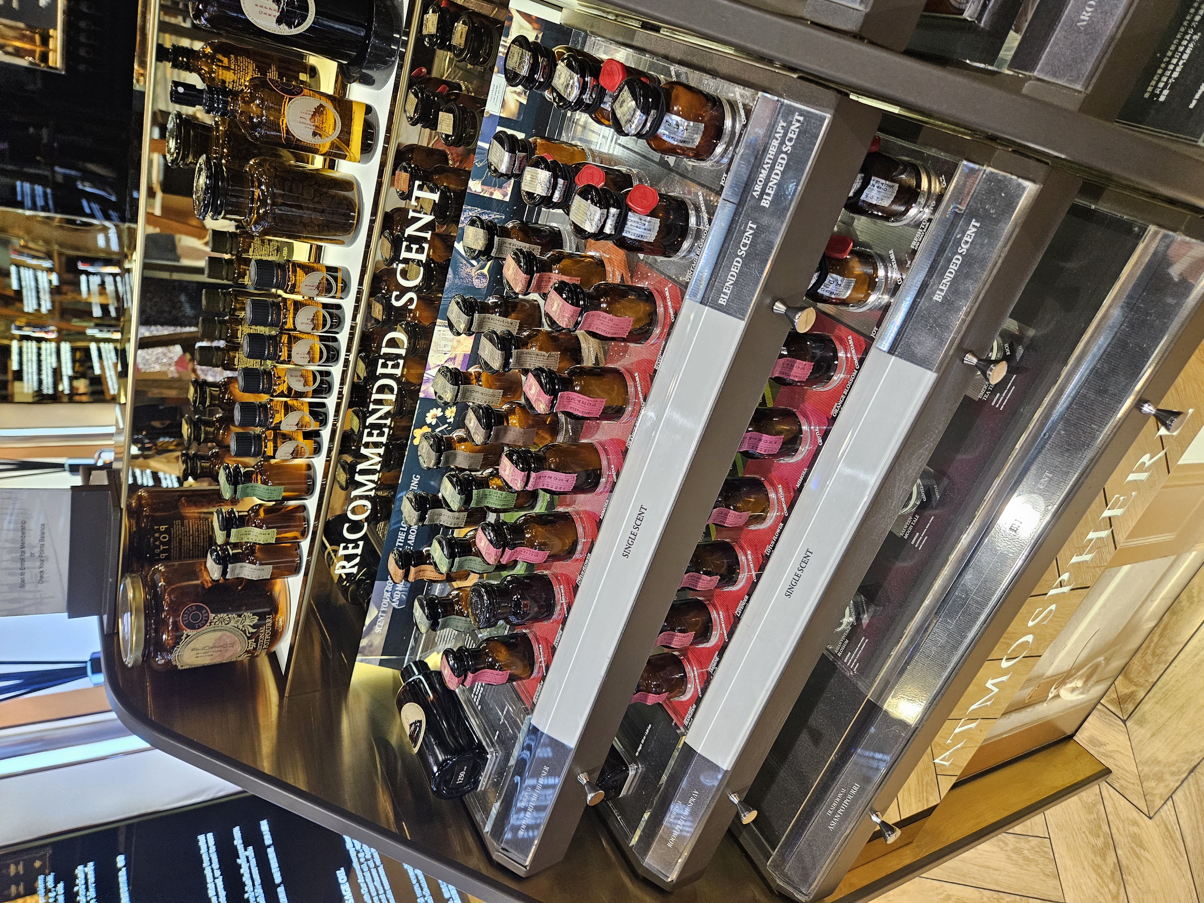 ๋งค์ฅ ์ฌ์ง