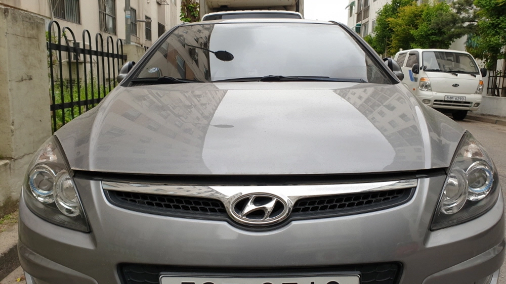 i30