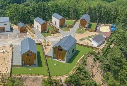 너머 애견 펜션