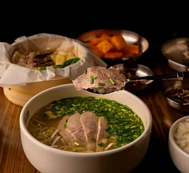 신정만국밥 양림점