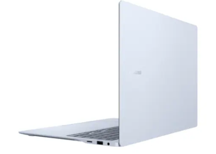 갤럭시북4 엣지 NT960XMB-K01A 펼친 모습