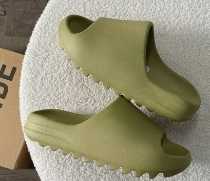 아디다스-이지슬라이드