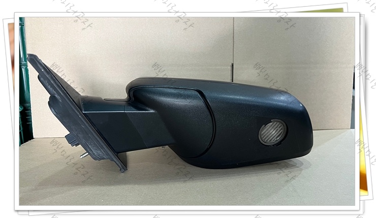 링컨 MKS 중고 사이드미러 하단부