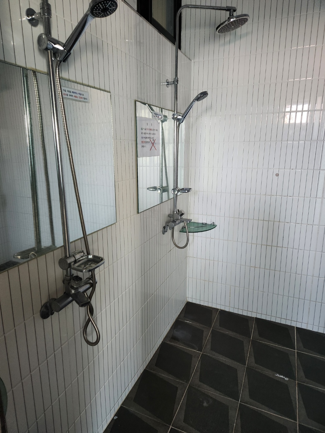 시간과 바깥 캠핑장