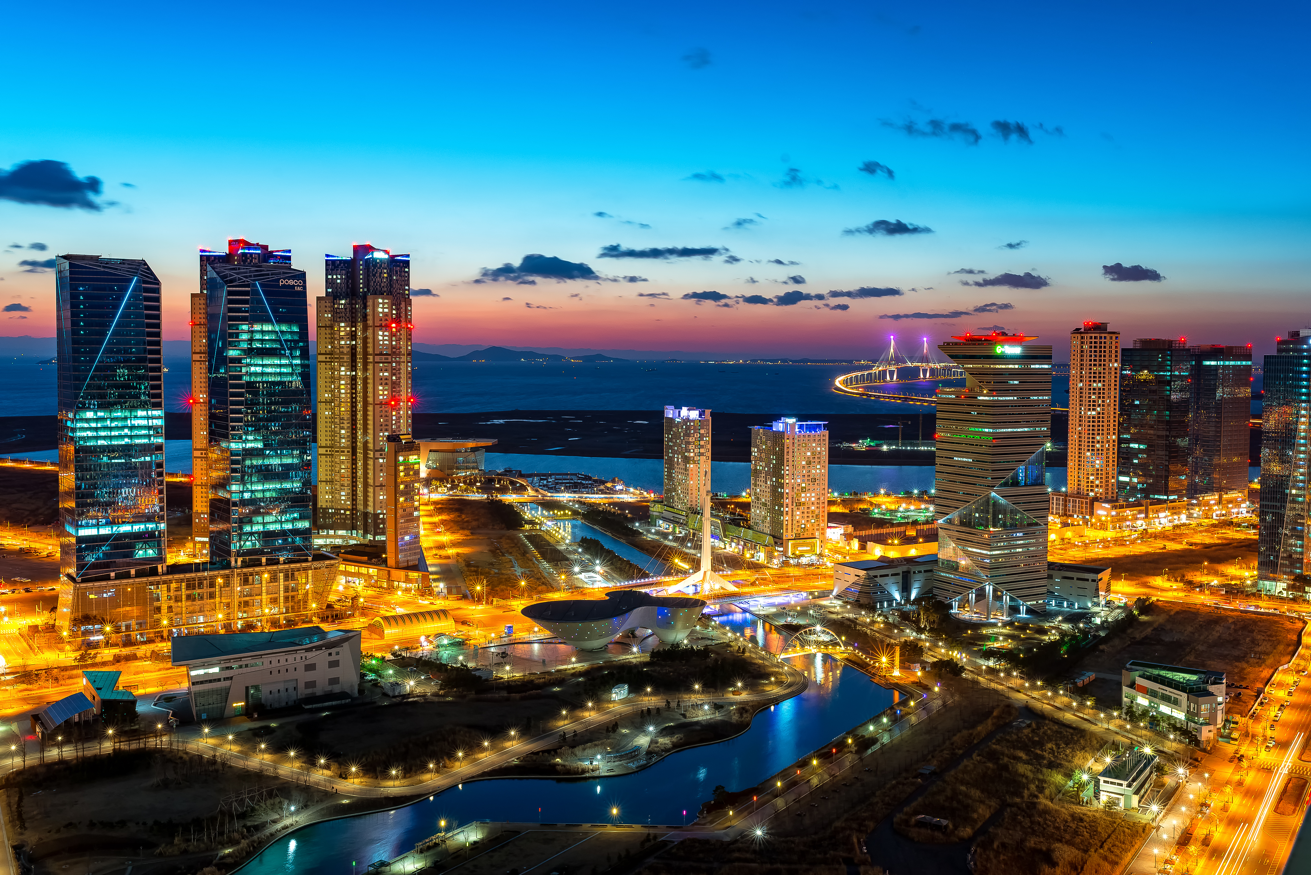 대한민국 인천 송도의 야경 사진