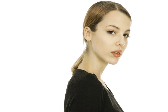 질투 명언 사치 허영 외모