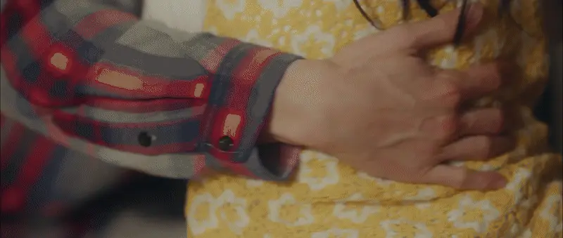 솔이를-끌어-안은-채-누워버리는-선재