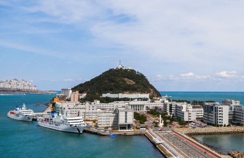 한국해양대학교