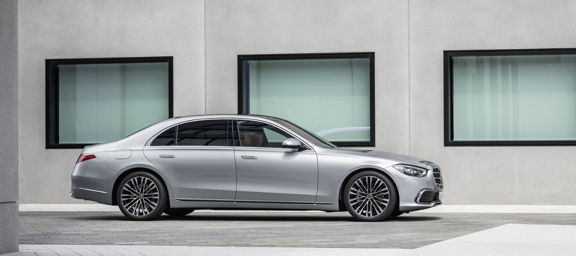 메르세데스-벤츠 S클래스 측면