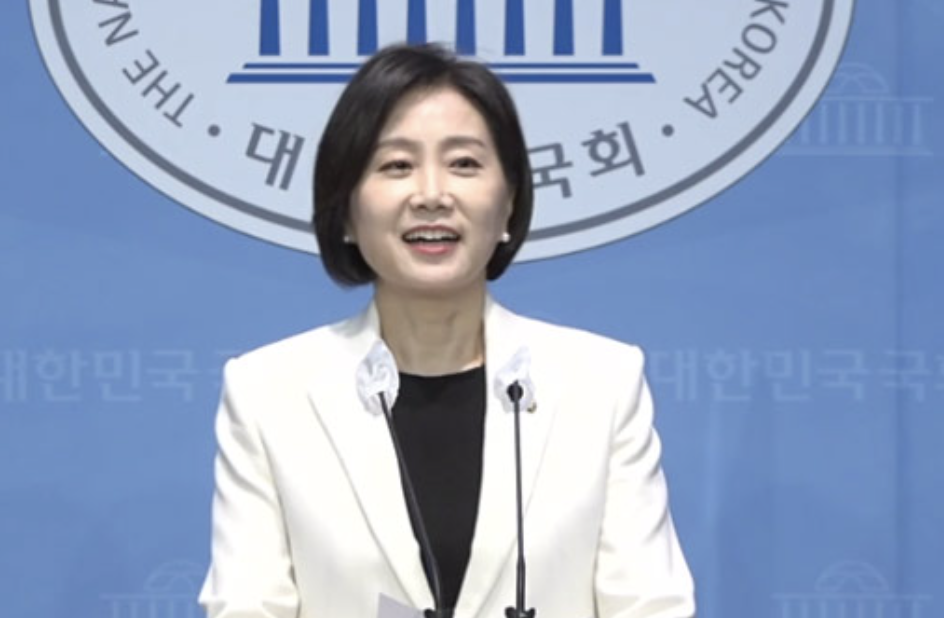 허은아5