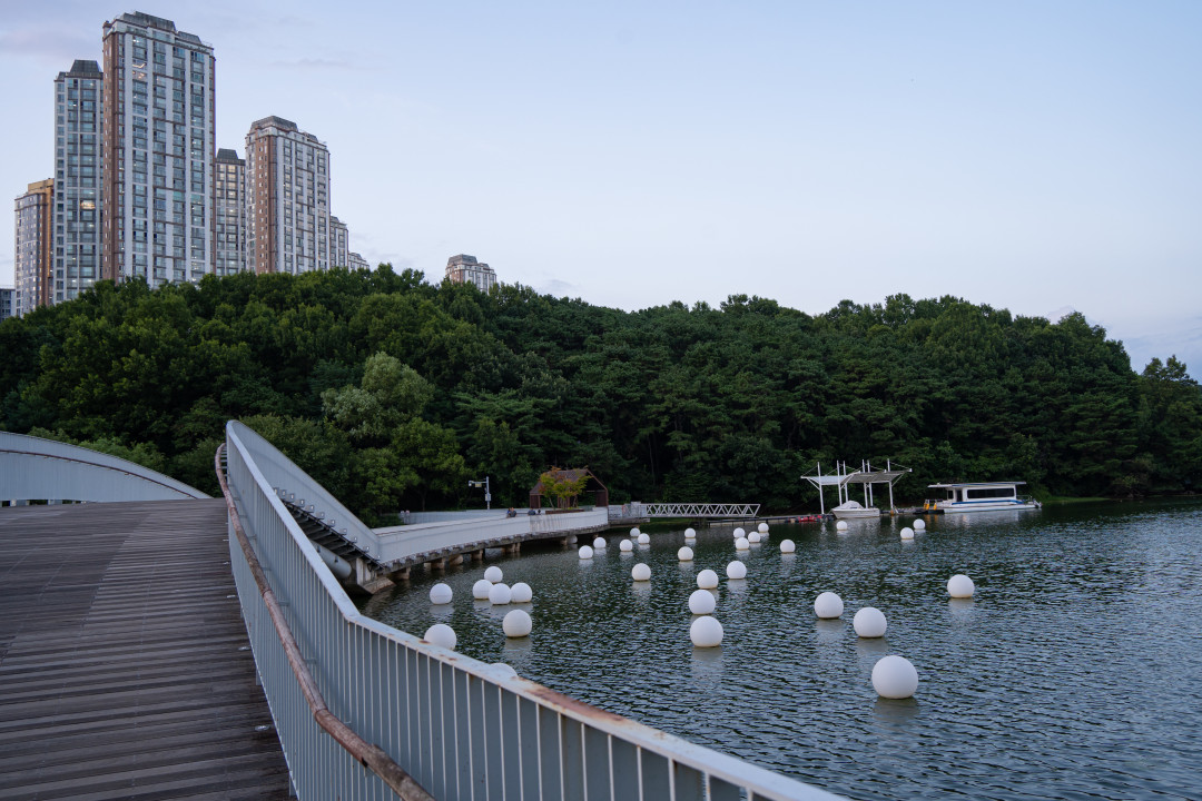 신대호수 정겨운 다리