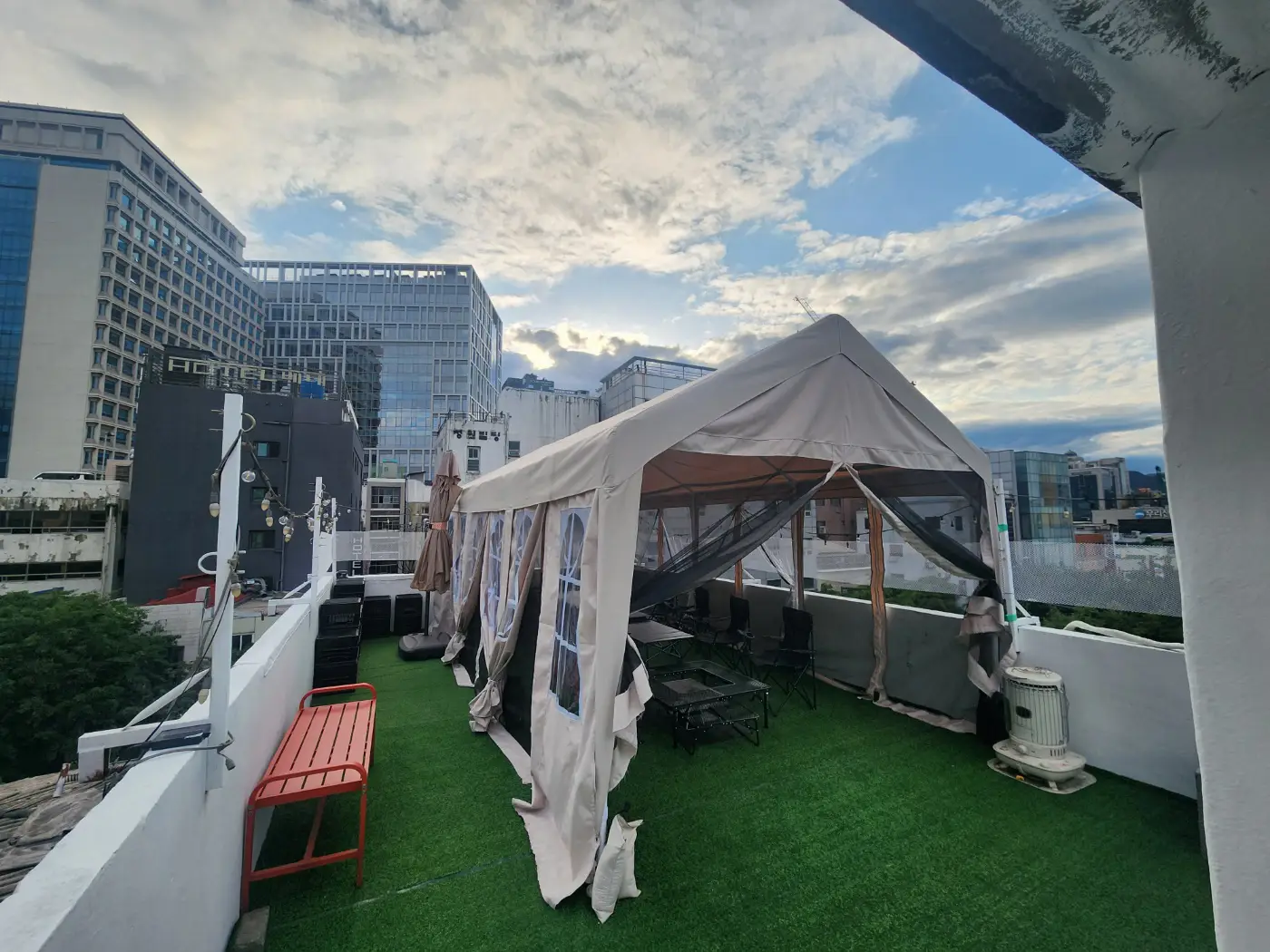 루프탑-텐트-날씨-맑음