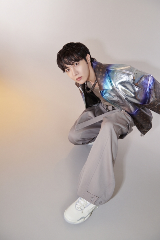 제이홉 입영연기취소