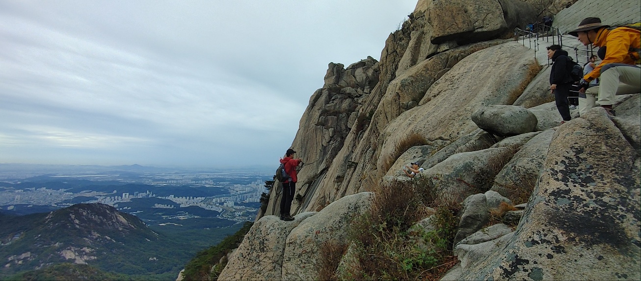북한산-정상-바로-아래