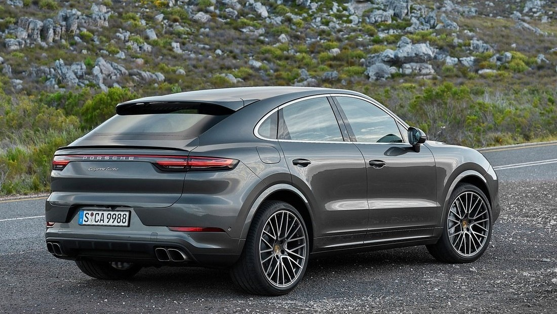 포르쉐 카이엔 쿠페 터보