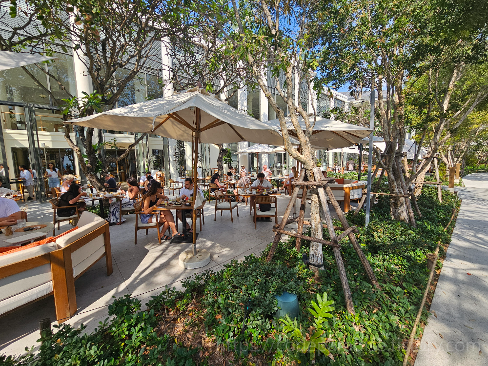 호텔 내부 전경 사진