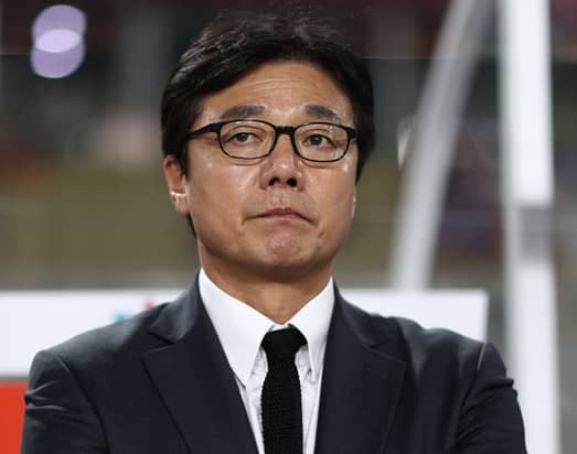 황선홍 감독 사진