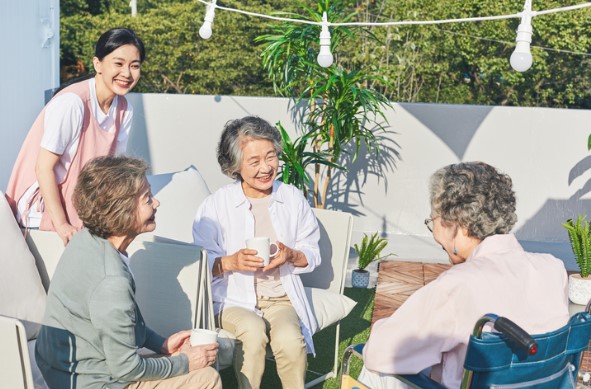 부모님을 위한 실버타운 추천 관련 사진