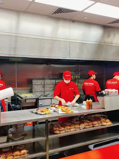 [강남 수제버거] Five Guys 파이브가이즈 강남에 상륙한 미국 버지니아주 수제버거 솔직후기