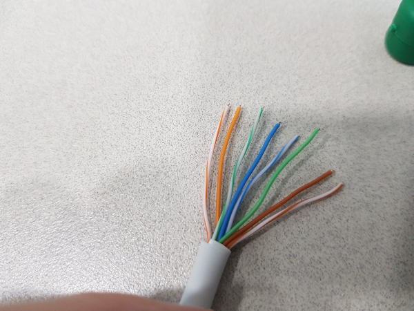 UTP케이블-8가닥