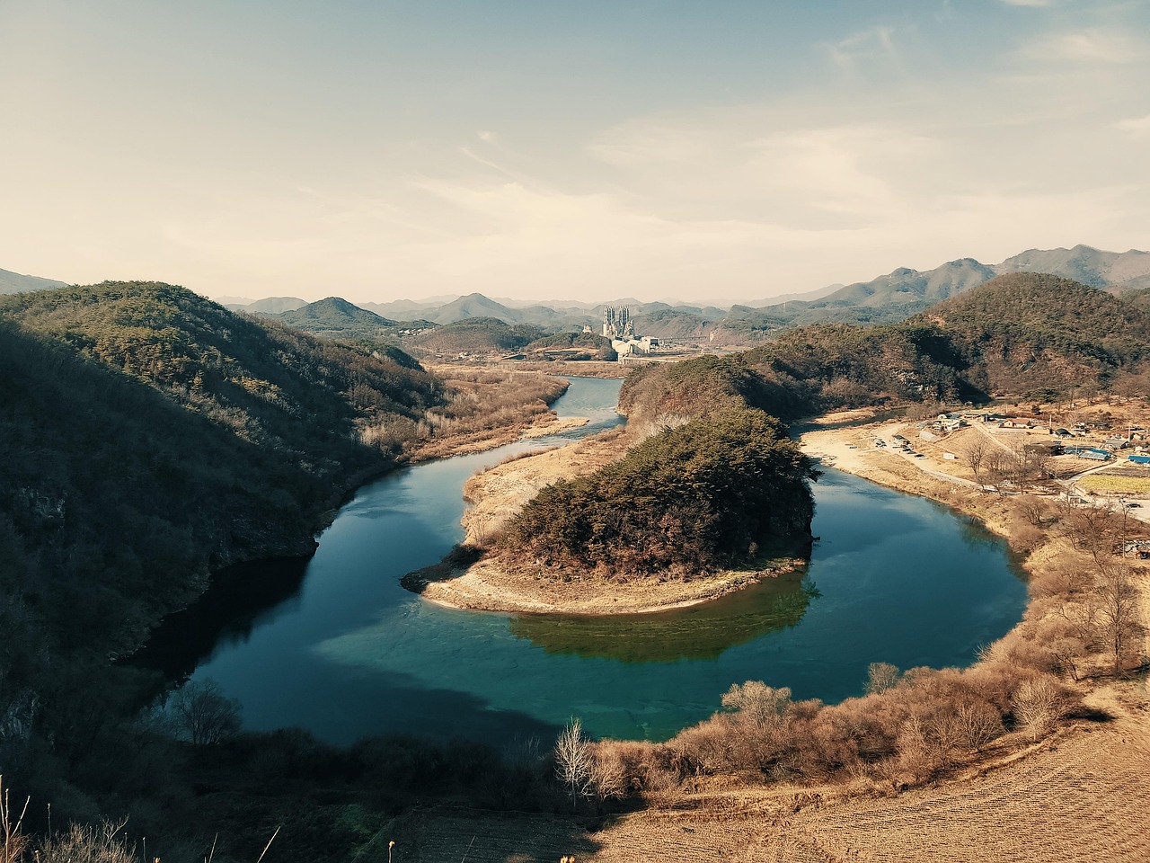 기차 여행으로 떠나는 국내 숨은 명소 7곳