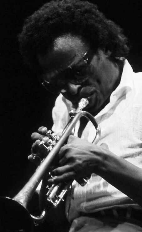 Miles with a small trumpet