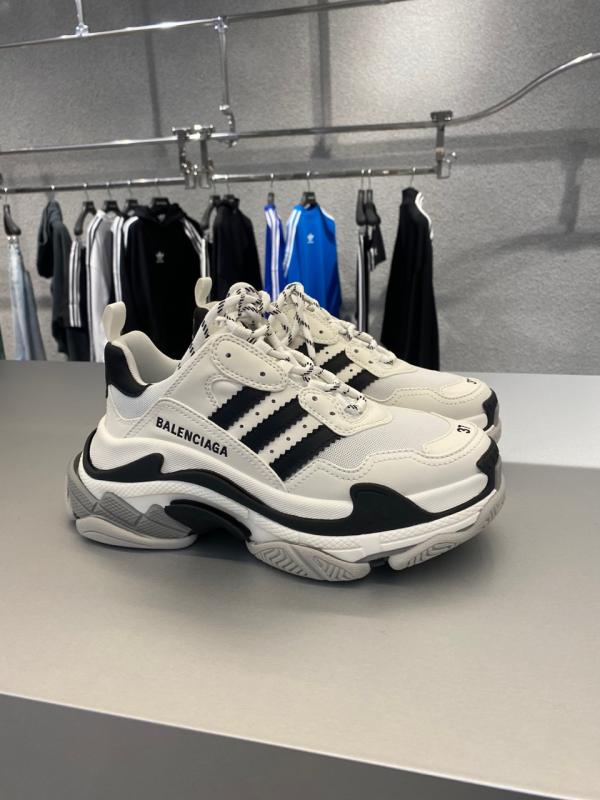 발렌시아가 X 아디다스 콜라보 트리플S 남성 스니커즈 3색상 710021W2ZB19112