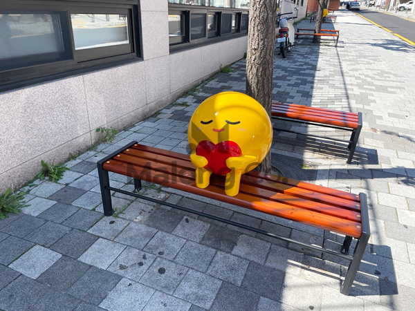 마롱컴퍼니 조형물