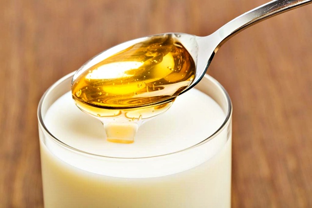 꿀 우유효능,잠 잘오게 하는 방법,잠 잘오는 음식,멜라토닌 효능 음식,트립토판 효능 음식