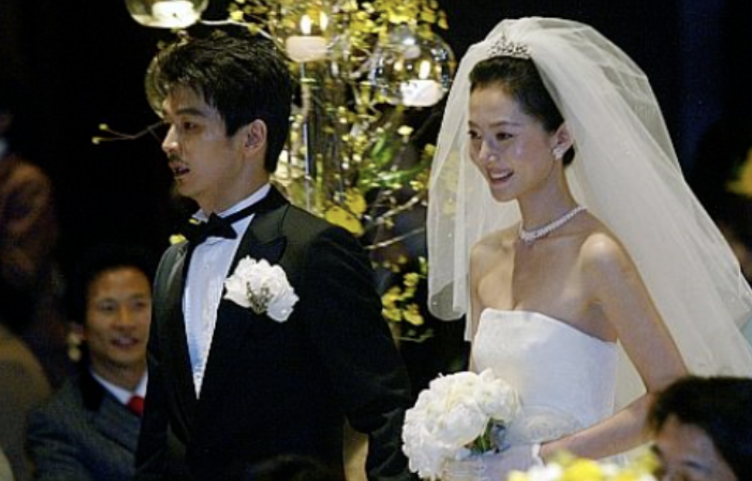 염정아 남편 허일 결혼식 장면