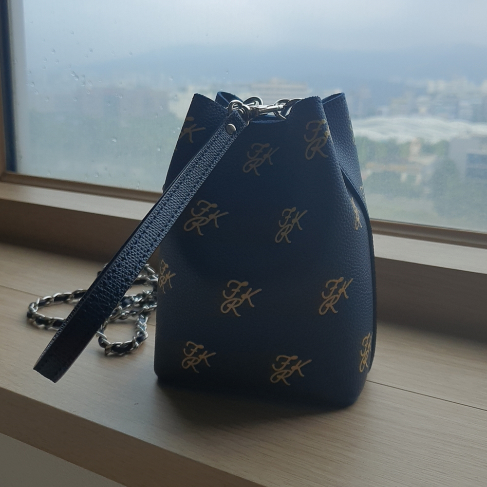 파인드카푸어 핑고백