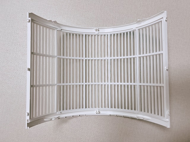 제습기 필터 분리 전