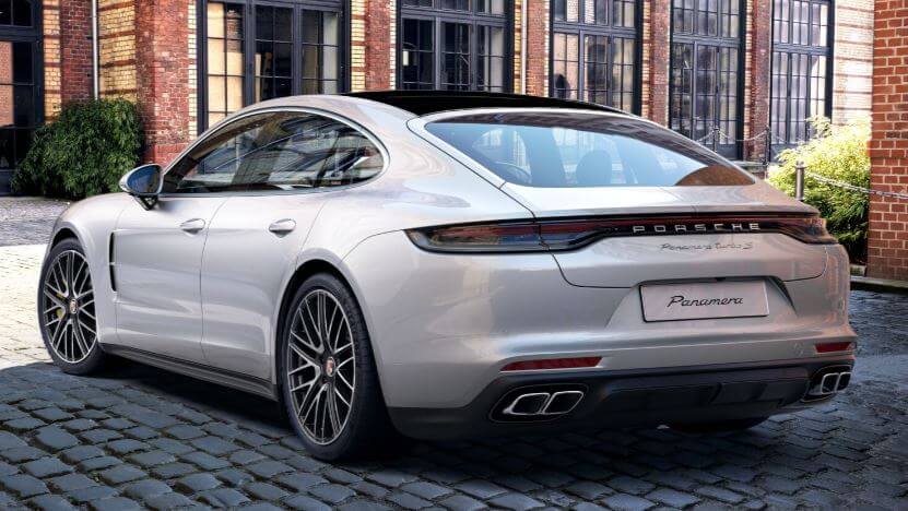 포르쉐-터보S-후면