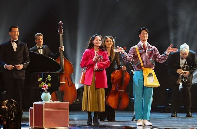 토니상 작품상 등 6개 부문 석권한 K-뮤지컬 '어쩌면 해피엔딩' 공연 사진