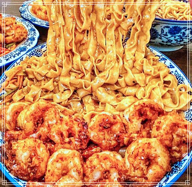 생생정보 마당 종로 종각 수타 우육면 맛집