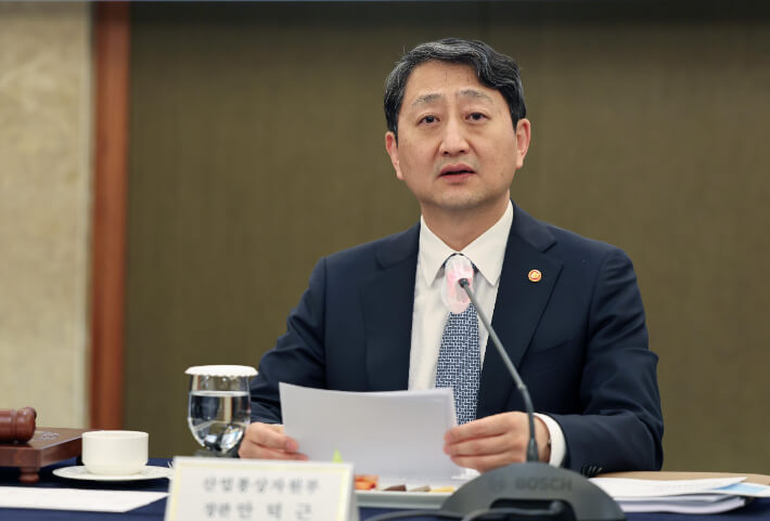 미국, 한국을 민감국가로 지정한 이유와 향후 전망