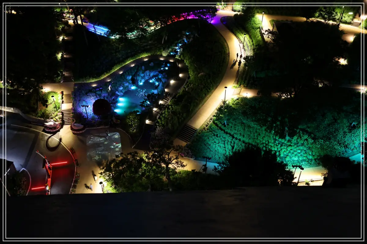 batch_[보도사진5] 2025년 초안산 수국동산 야간경관 전경