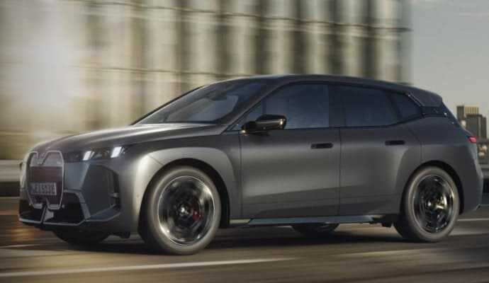 BMW iX M70 xDrive