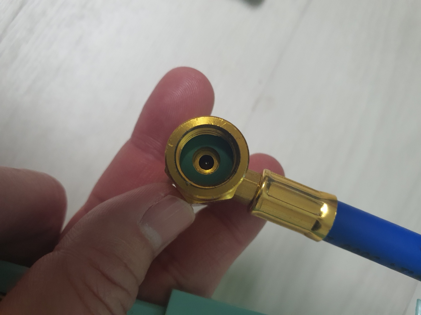 자동차에어컨냉매가스