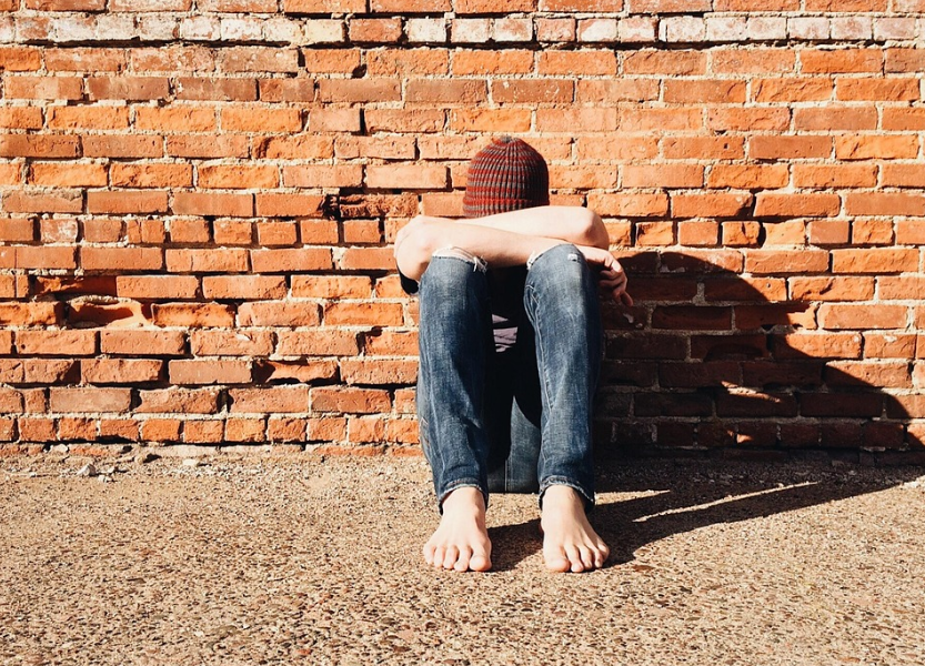 따돌림 받는 아이 이미지