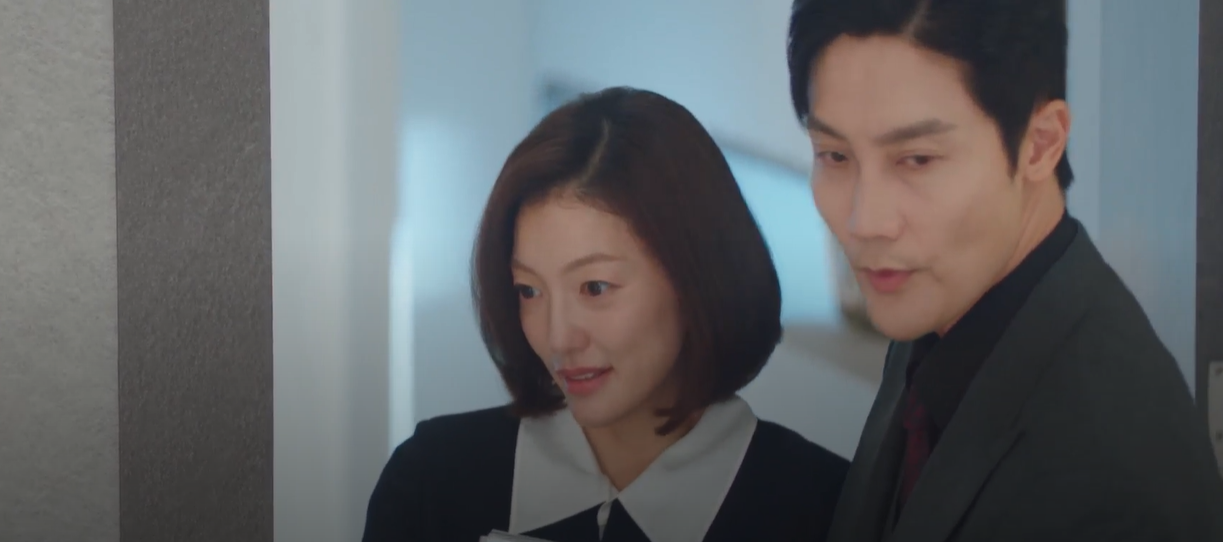 경도를 기다리며 9화 권력의 방식이 드러나는 장면