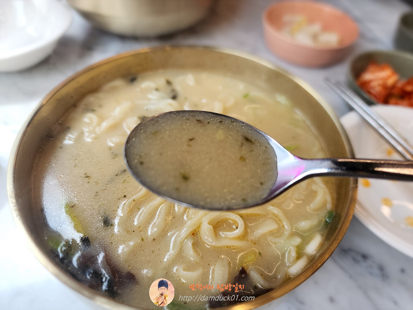 들깨칼국수